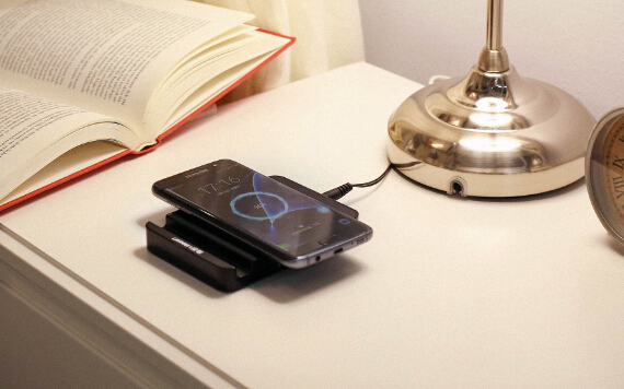電阻器在手機充電器中為手機保駕護(hù)航