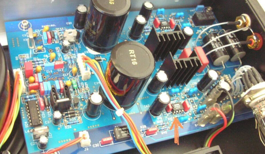 2512分流電阻器適用于汽車和工業(yè)應(yīng)用的電阻解決方案